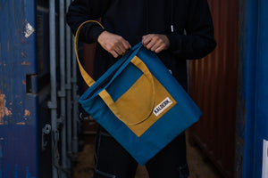 Skygold Tote Cross Bag