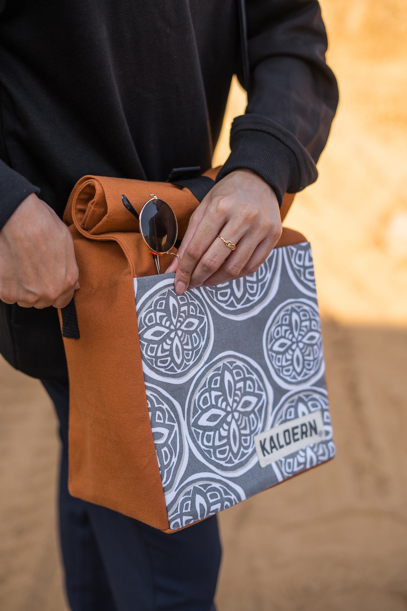Dune Rolltop Crossbag